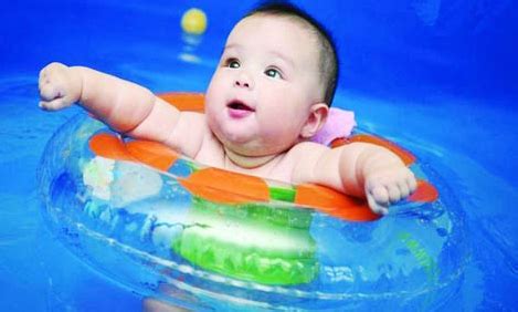 山东济宁婴儿游泳加盟泳池设备厂家供室内儿童游泳池