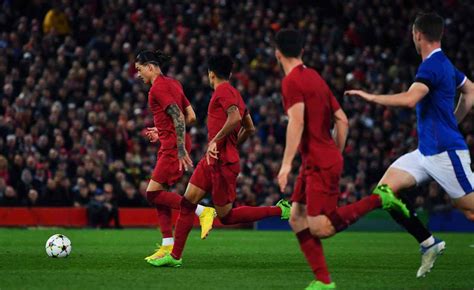 Liverpool FC Match 的图像结果