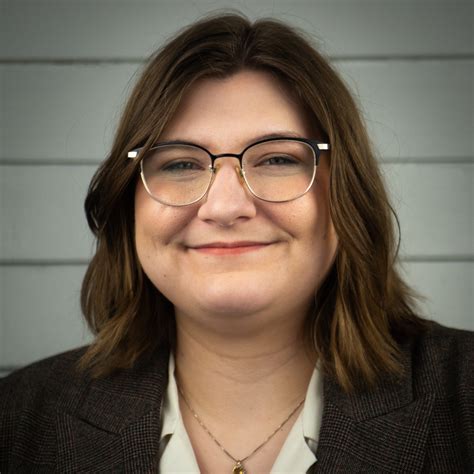 Woman vs Python Snake 的图像结果