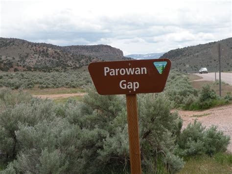Billco's Outdoors: Parowan Gap Petroglyphs - Utah