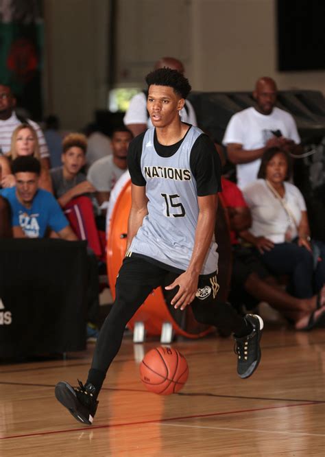 Pictures of Kelly Kline