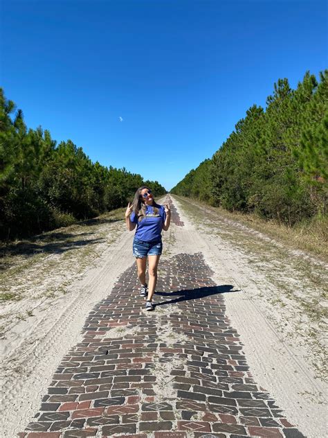 Historic Old Dixie Highway: Florida Road Trip Series - How We Find Happy