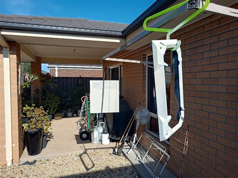 Spray-Paint Computer Case 的图像结果