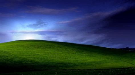 Computer Wallpaper Windows XP 的图像结果