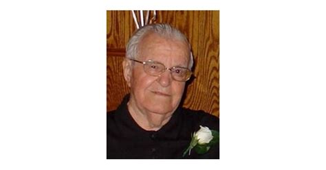 Walter Kochanek Obituary (1919 - 2014) - Legacy Remembers