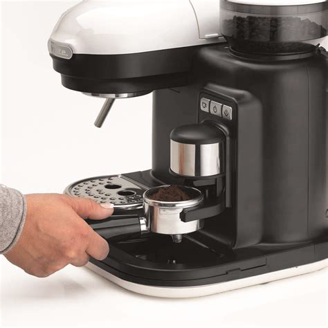 Image result for JavaFX Scene Builder NetBeans