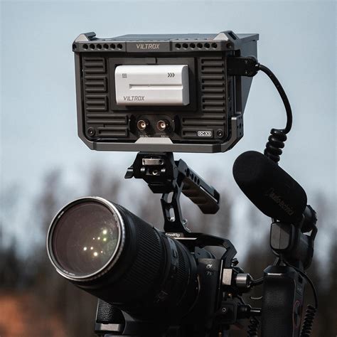 VILTROX SDI Camera Field Monitor DC-X3 2000 Nits India | Ubuy