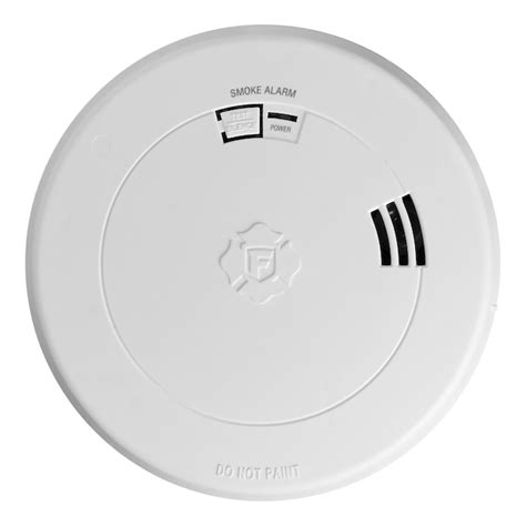 First Alert 10-Year Battery-operated Photoelectric Smoke Detector with ...