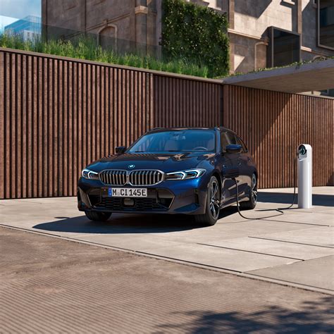 BMW 3er Touring Plug-in-Hybrid (G21): Modellübersicht, Konfigurator & Preise