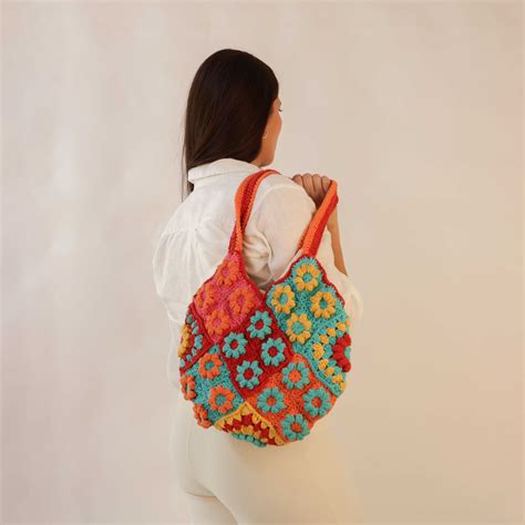 The Floral Crochet Tote Bag – Itihasikala
