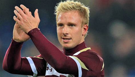 Mike Hanke Kimdir, Hayatı ve Resimleri