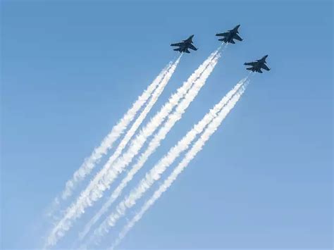 Paying tribute to frontline warriors - Tributes from sky to sea: Indian ...