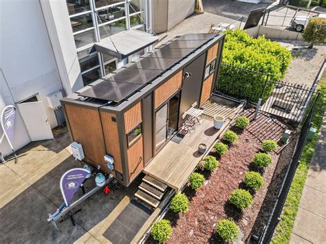 The Joey Is an Affordable and Eco-Friendly Tiny House With a Luxurious ...