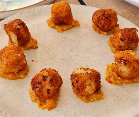 Cozy and friendly beach restaurant with top notch food - Reviews ...