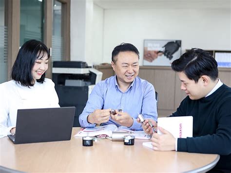 Drive systems for mobility solutions | maxon group