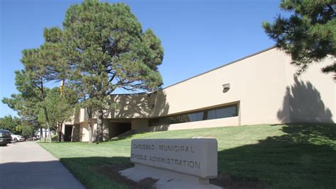 CMS school board discusses superintendent's contract, teacher raises