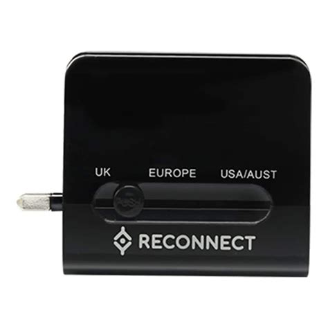 Reconnect Universal Travel Adapter, Black