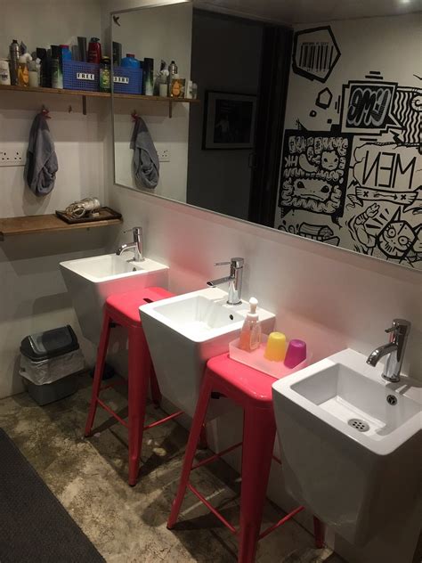 THE MAHJONG (Hong Kong) - Hostel Reviews, Photos, Rate Comparison ...