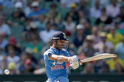 Rahane or Pujara: Possible solutions to India's No.4 conundrum?