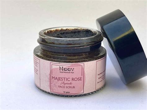 ROSE MANJESTIC GLOW FACE SCRUB WITH ROSE PETALS – Neev Herbal Handmade ...