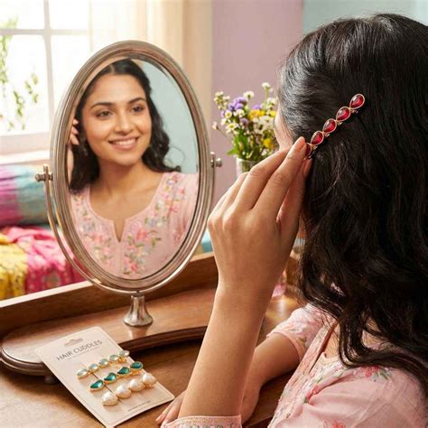 Cute Kids Hair Clips Set – Cartoon & Star Design (Pair of 3) - Hair ...