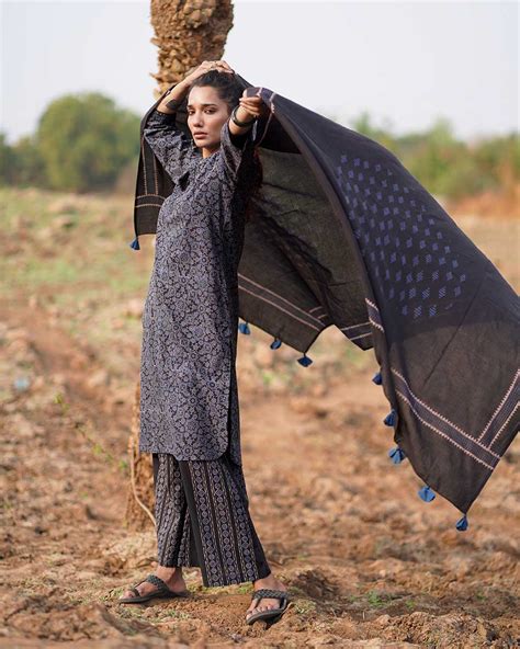 Buy Breezy Dreams Cotton Dupatta | Dupatta | Dupatta design