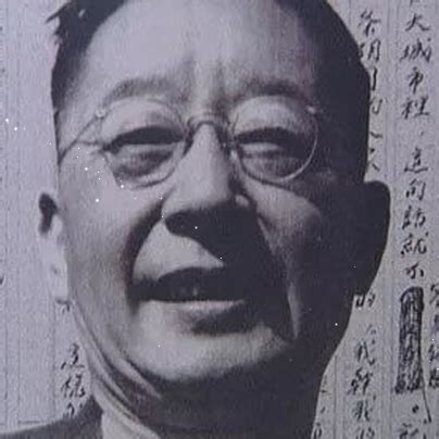 老舍原名舒庆春 是一位历史性的作家(3)_人类之最_GIFQQ奇闻娱乐网