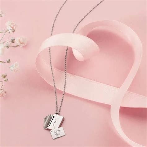 Anti-Tarnish Necklaces | Salty – Salty Accessories