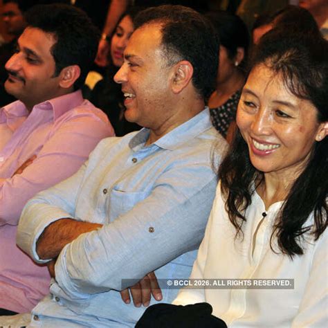 Audience enjoying the 6th Golden Kela Awards, held in the city.