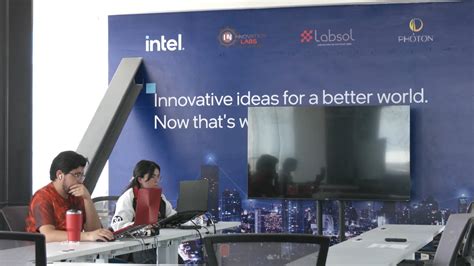 Rezultat imagine pentru Resolver Software