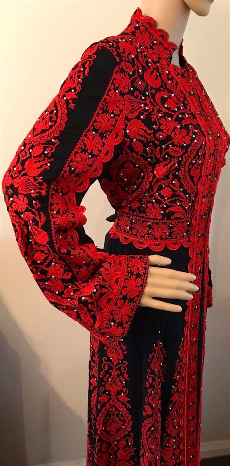 2 Piece Black Dress/ Abaya/ Kaftan/ Thobe and Matching Belt - Etsy India