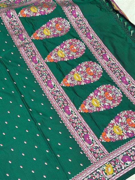 Bottle Green Banarasi Silk Small Meenakari Buttis Saree
