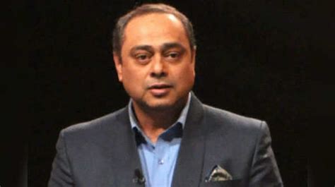 Meet the popular anchors of Marathi television