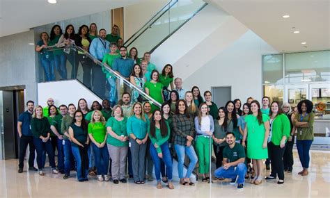 Crane Worldwide Logistics Office Photos | Glassdoor