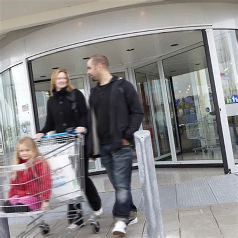 BIM objects - Free download! Revolving Door RD700 | BIMobject