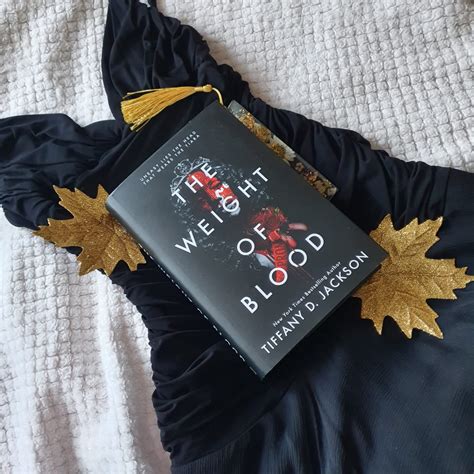 The Weight of Blood: Amazon.co.uk: Jackson, Tiffany D: 9780063029156: Books