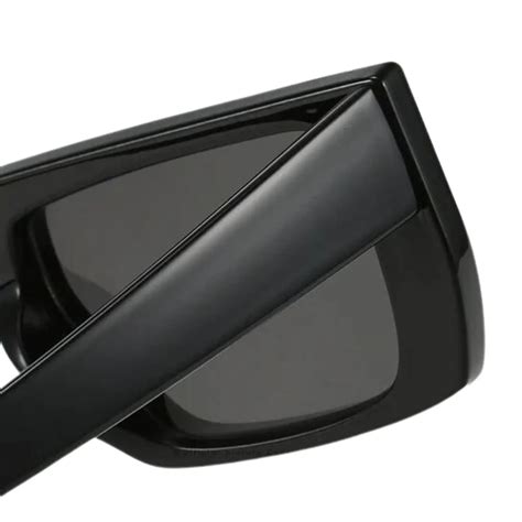 4Flaunt Futuristic Series Street Wear Y2K Rectangle Sunglasses - Black