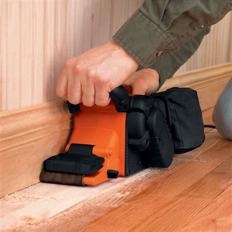 BLACK+DECKER 120 Volts 7-Amp Belt Corded Sander with Dust Management ...