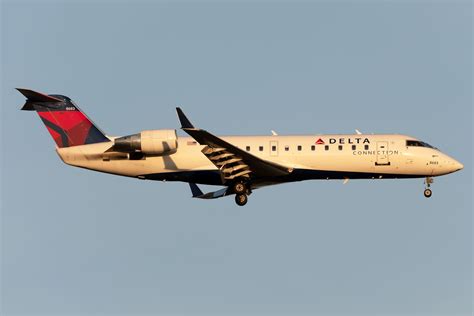 Delta Connection CRJ 的图像结果