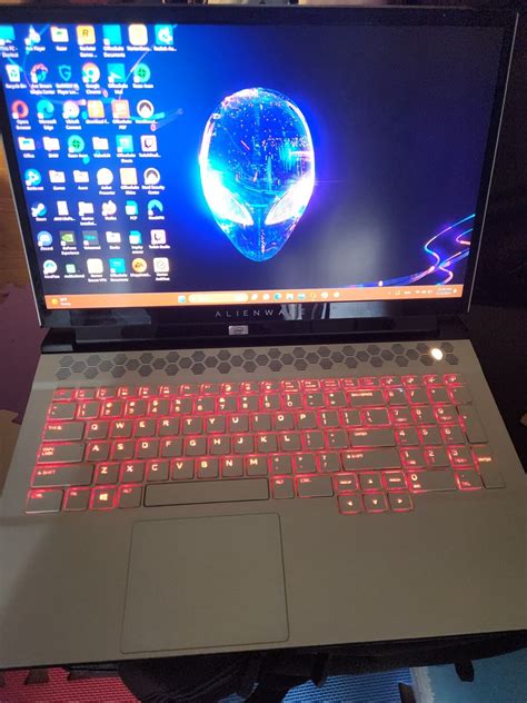 Image result for Alienware M17 R3