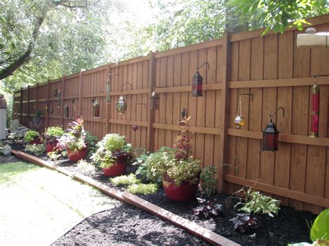 Decorate A Fence