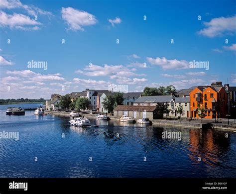 1621 Athlone River Shannon Co West Meath Republic of Ireland Stock ...