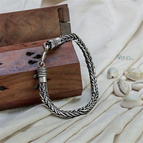 Tanveer Bracelet – The Amyra Box