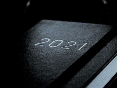 Download wallpaper 1280x960 2021, notepad, inscription, clock standard ...