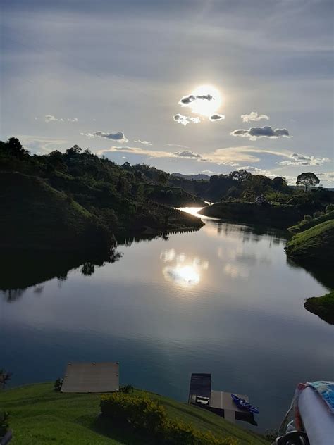 Cabaña La Escalera - Cabins for Rent in Peñol, Antioquia, Colombia - Airbnb