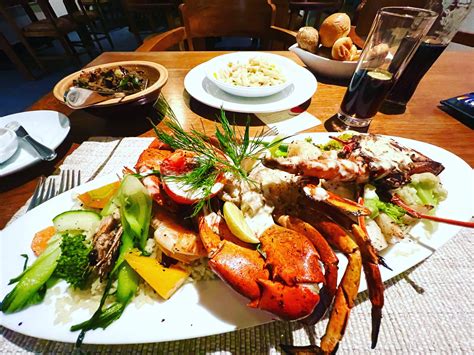 10 Reasons Why Lobster and King Crab Are So Expensive and How It Affects You