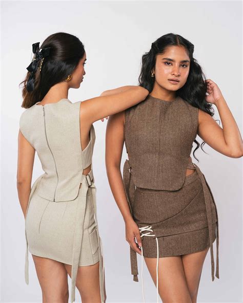 COCO FRONT TIE SKIRT – Musk Have