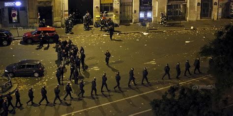 巴黎枪击：恐袭时间线公布 或3队恐怖分子袭击-搜狐新闻