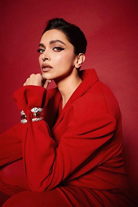 Will Deepika Padukone play Ranbir Kapoor’s mother in Brahmāstra? The ...