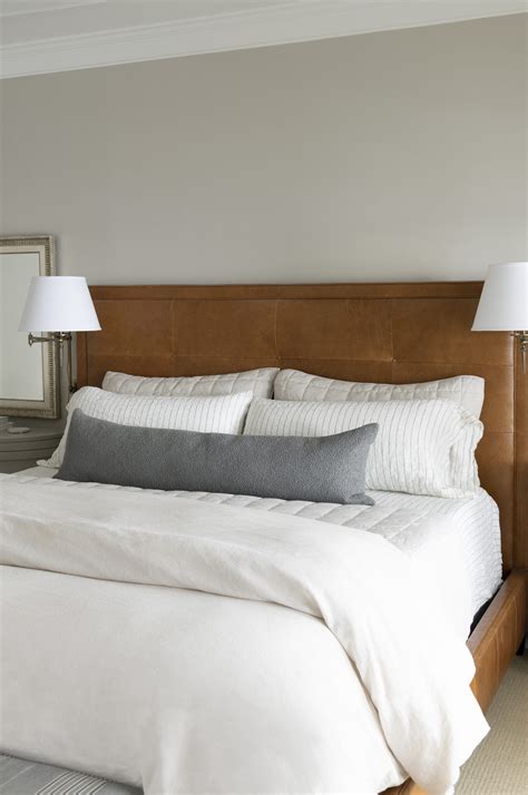 Quince Linen Bedding Review: Layered Sheet Set, Duvet, & Quilt
